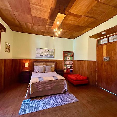 Hotel Mucha Quetzaltenango ภายนอก รูปภาพ