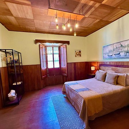 Hotel Mucha Quetzaltenango ภายนอก รูปภาพ